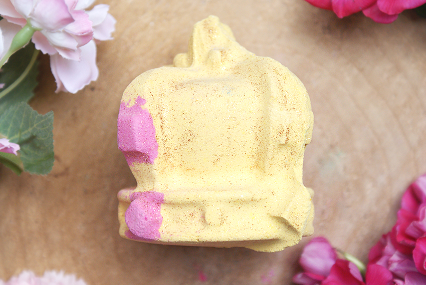 Gloed Gevestigde theorie Geval Review: Lush Royalty Bath Bomb – Oh My Lush