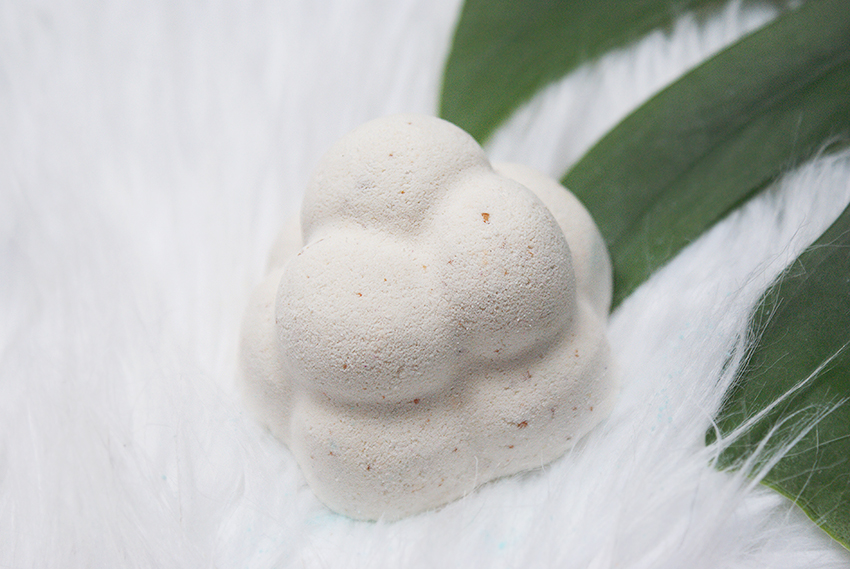 Review Lush Sleepy Shower Bomb Oh My