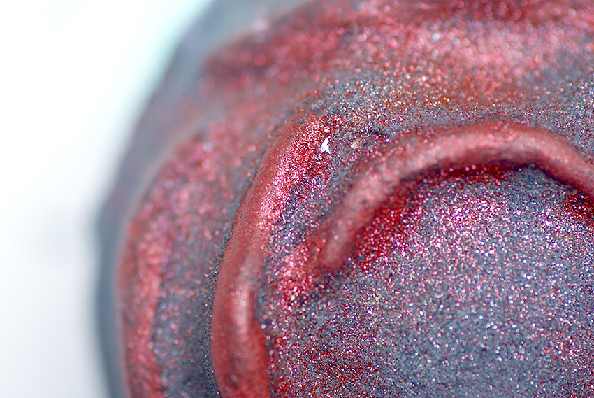 Review Lush Black Rose Bath Bomb Oh My