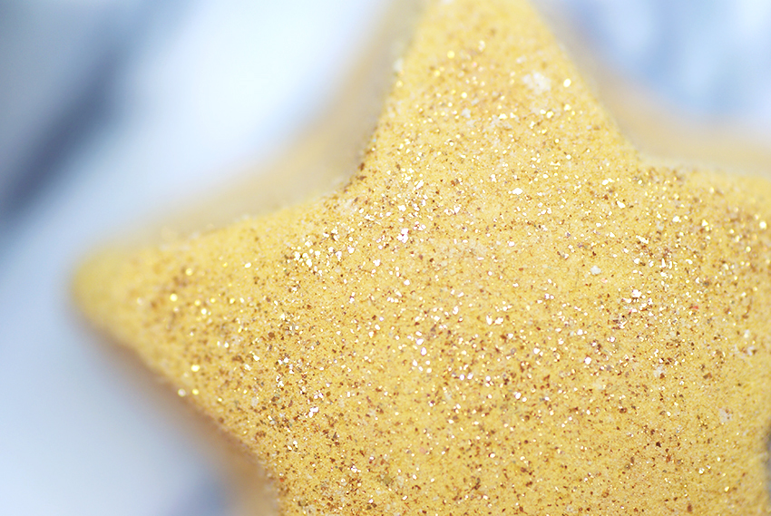 Review Lush Validation Shower Bomb Oh My