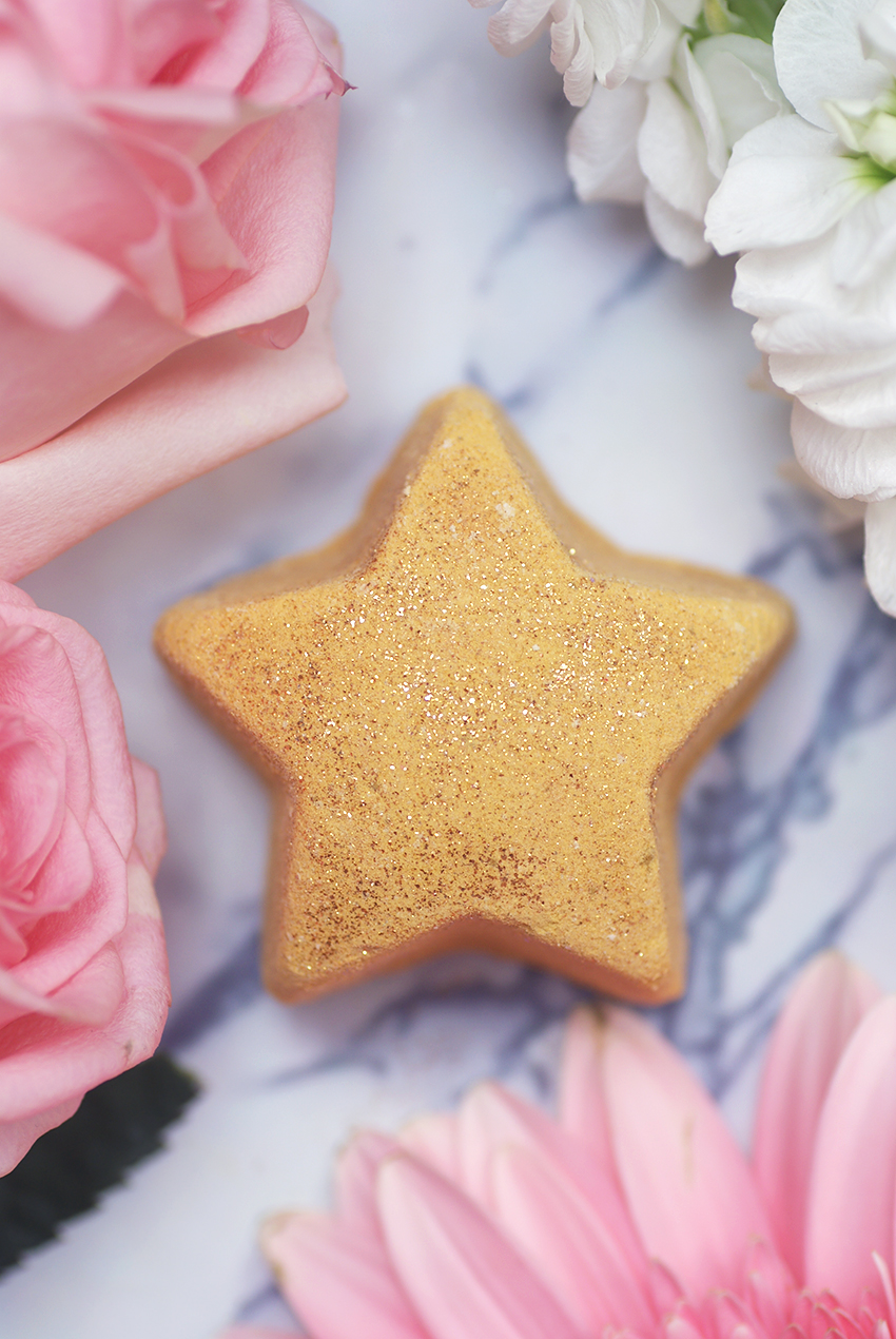 Review Lush Validation Shower Bomb Oh My