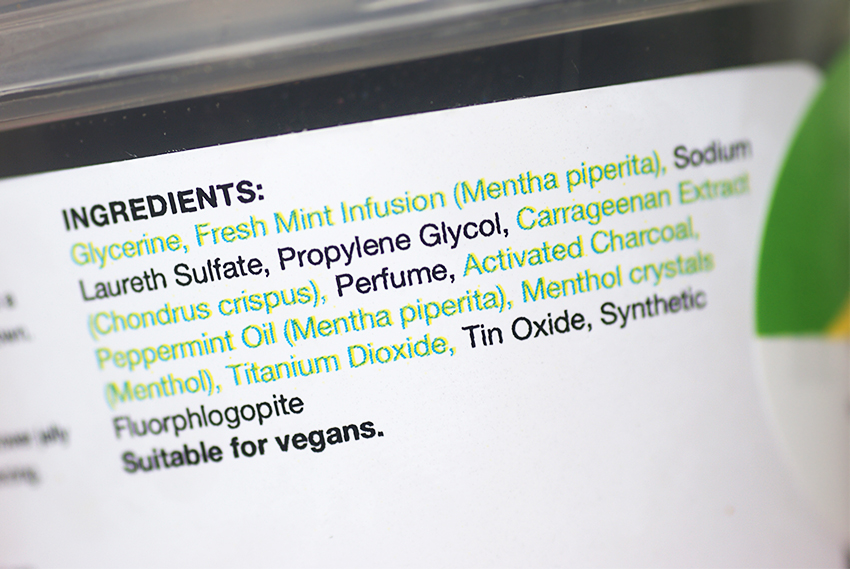 Review Lush Beats Shower Jelly Oh My