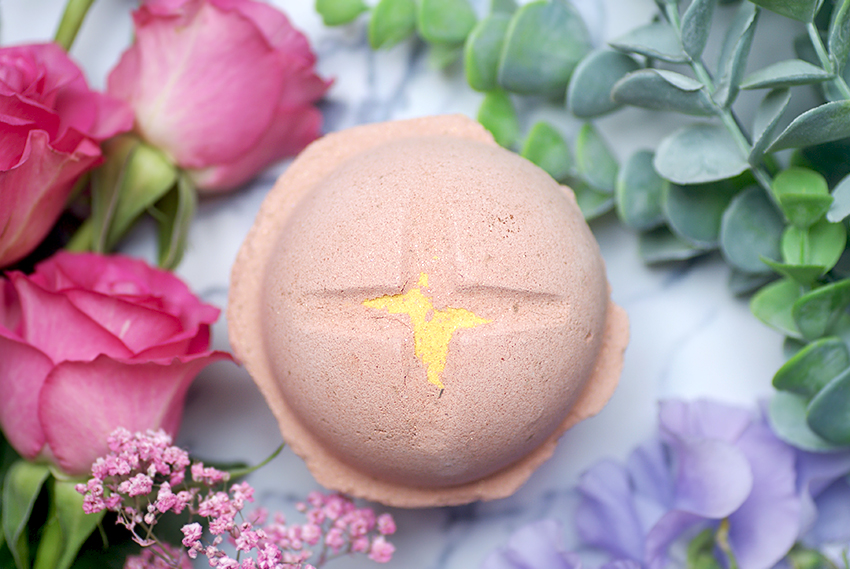 Review Lush Tadaima Okaeri Bath Bomb Oh My
