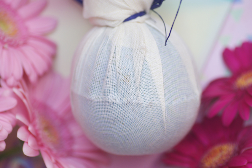 Review Lush Deep Sleep Bath Bomb Oh My