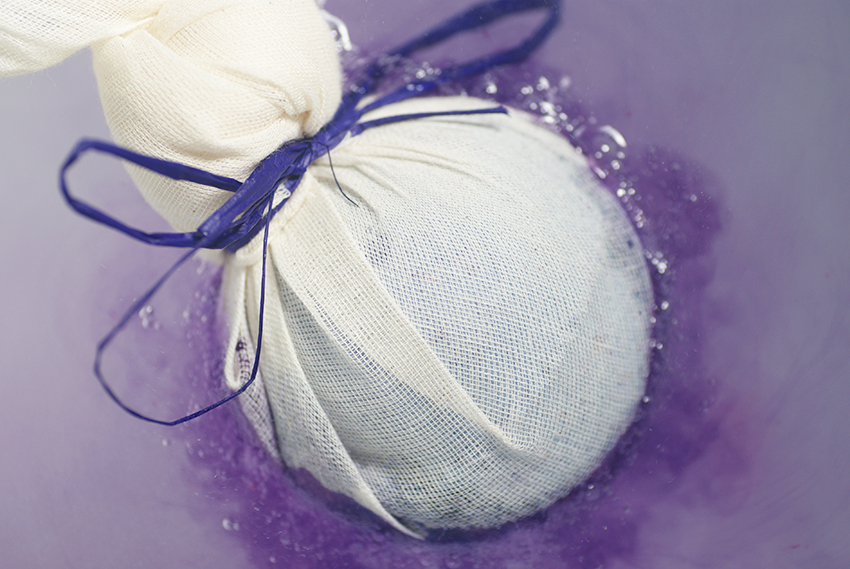 Review Lush Deep Sleep Bath Bomb Oh My