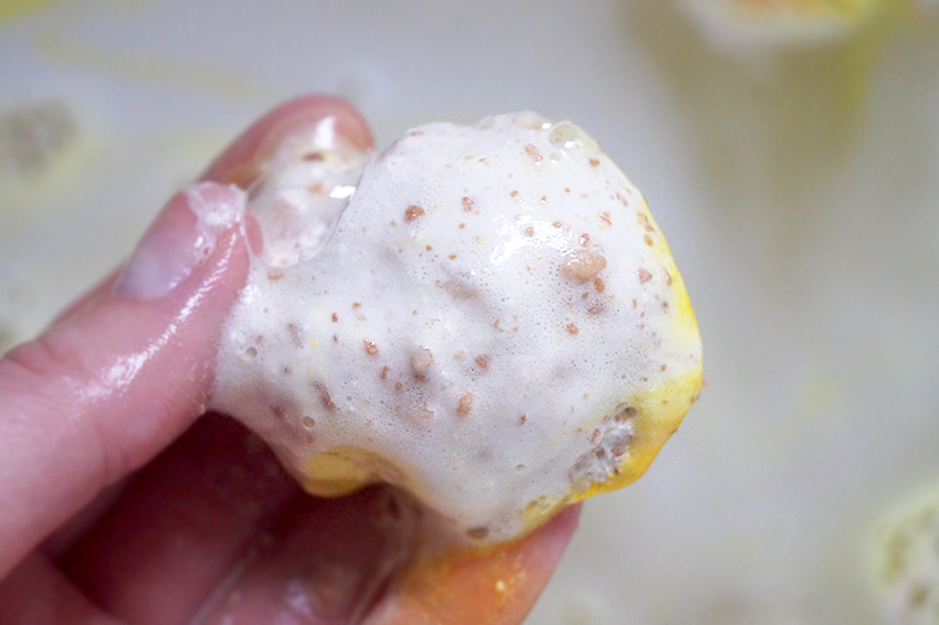 Review Lush Pop Art Bath Bomb Oh My