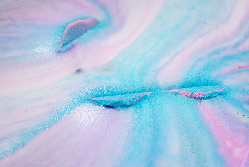 Review: Lush Rose Butterfly Bath Bomb – Oh My Lush.com