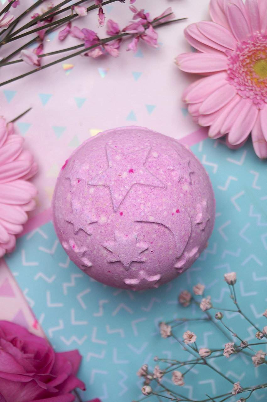 Review: Lush Twilight Bath Bomb - Oh My Lush.com